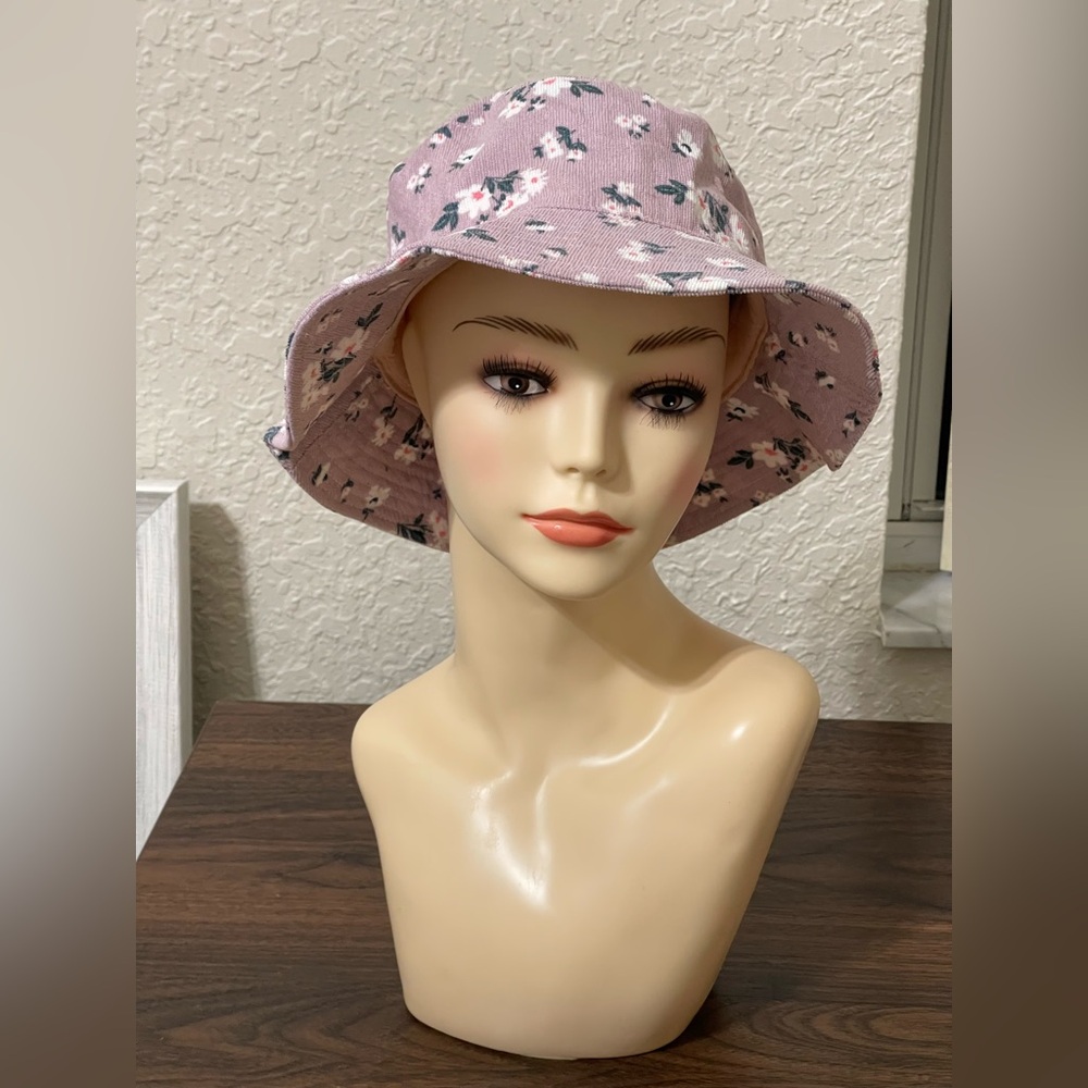 Lucky Brand pink Daisy Bucket Hat